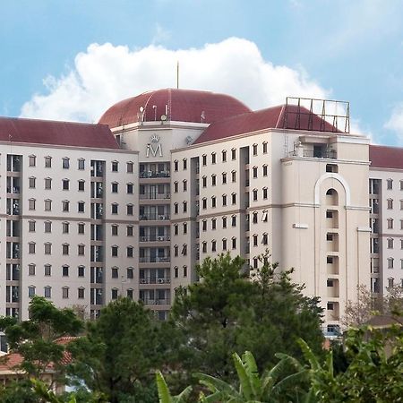 The Majesty Hotel Bandung Exterior photo