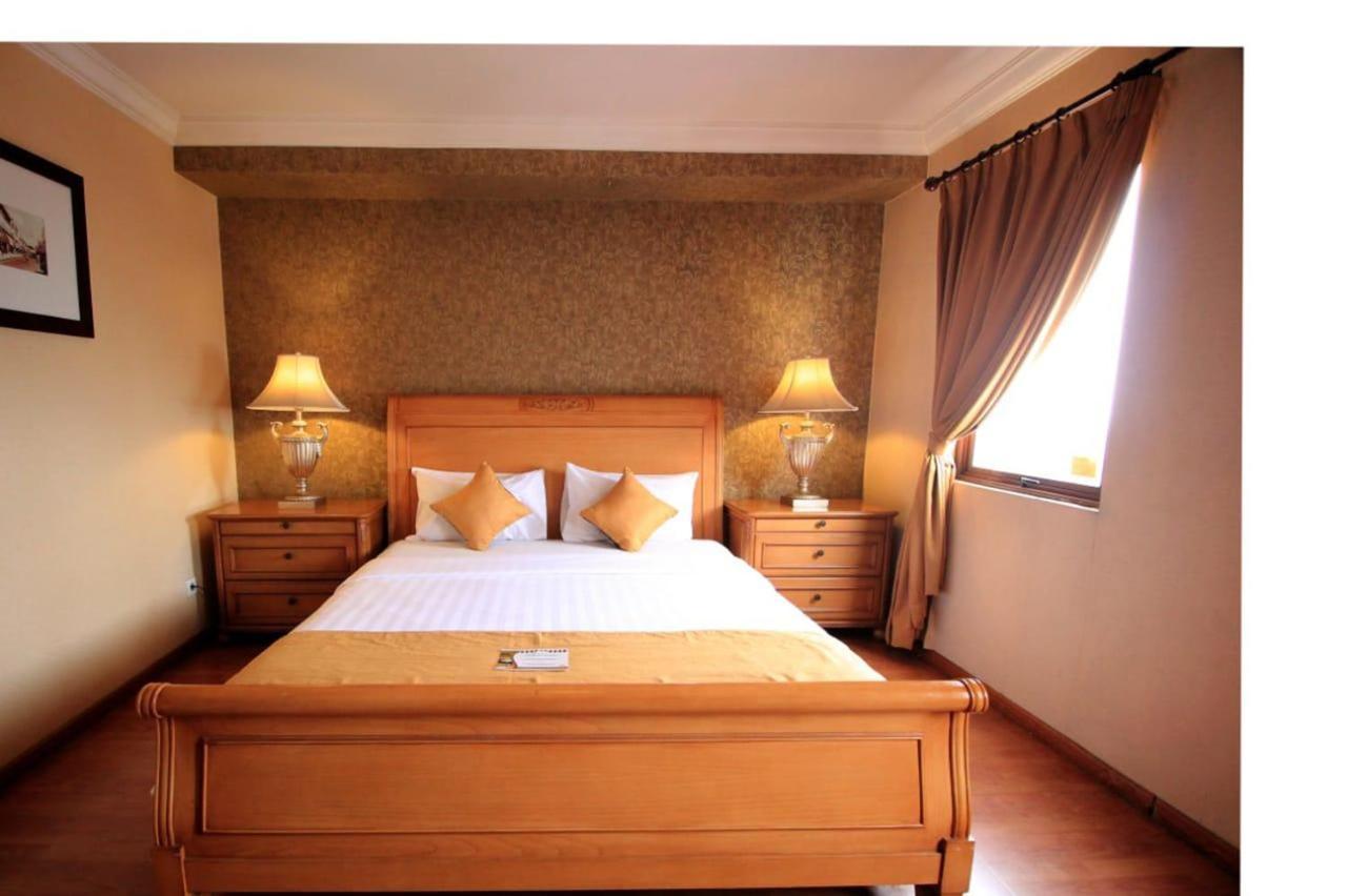 The Majesty Hotel Bandung Exterior photo