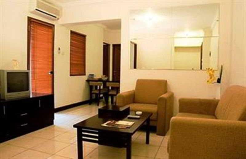 The Majesty Hotel Bandung Exterior photo