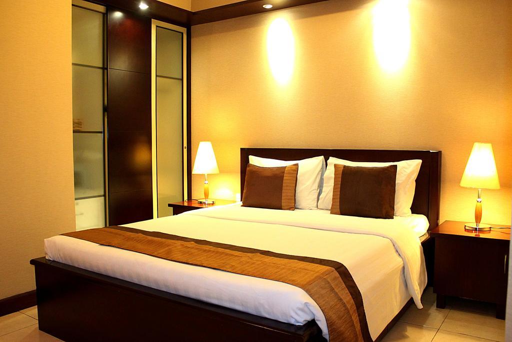 The Majesty Hotel Bandung Exterior photo