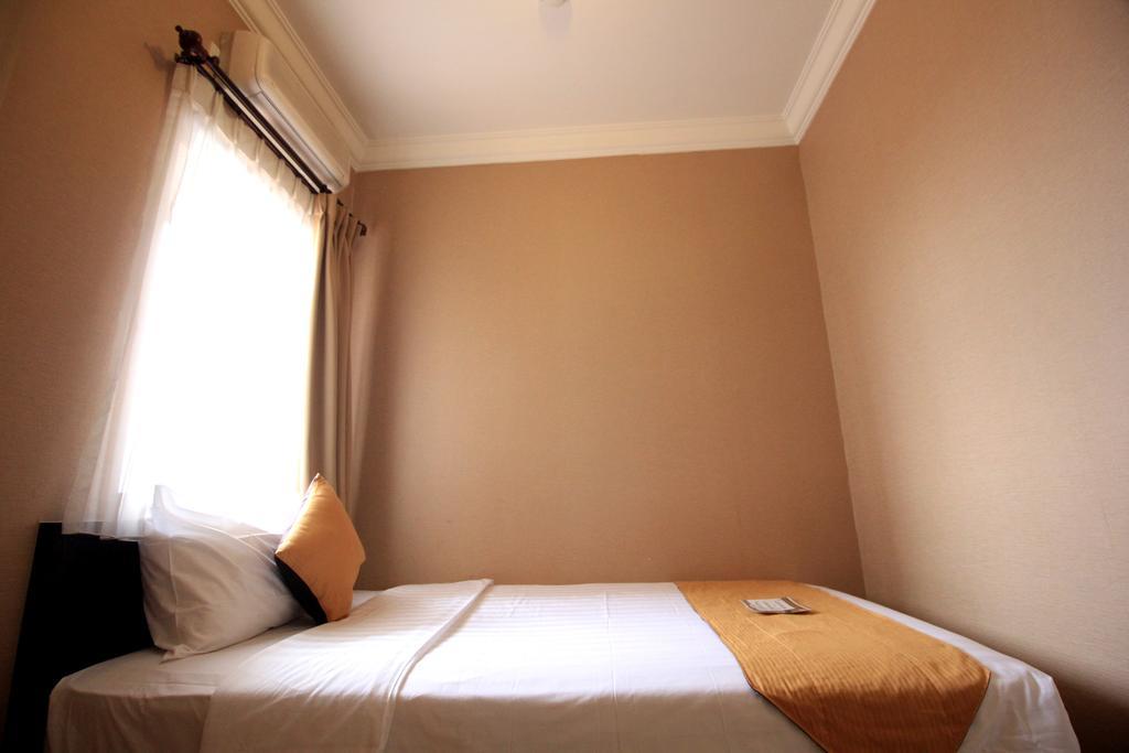 The Majesty Hotel Bandung Exterior photo
