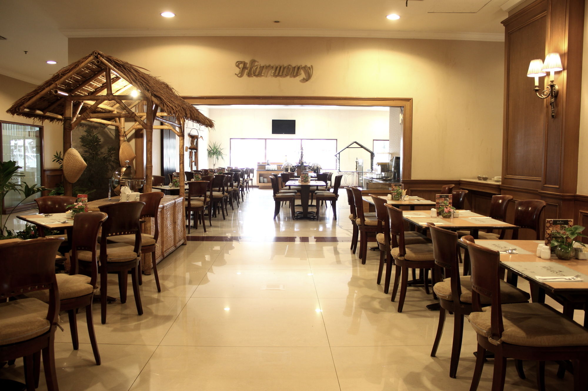 The Majesty Hotel Bandung Exterior photo